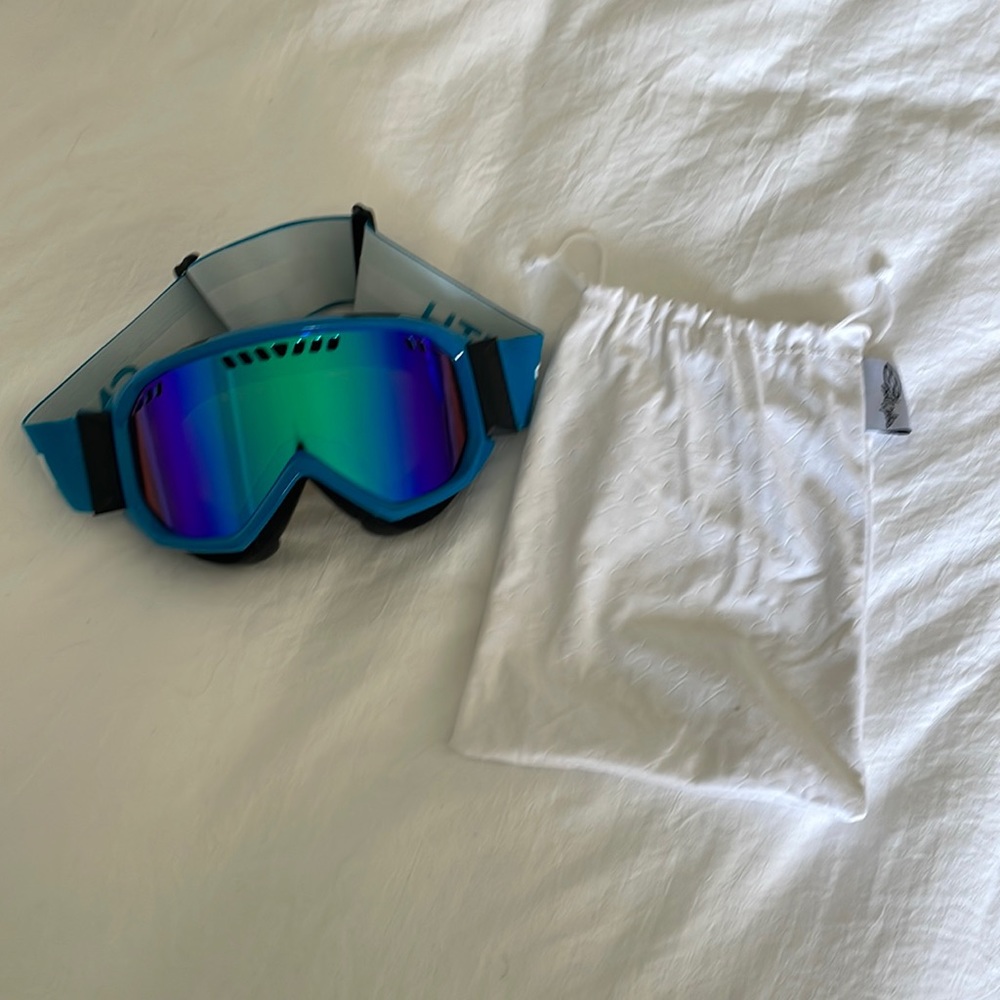 Smith ski goggles